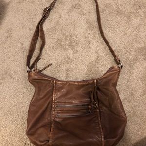 Bueno brown leather, barely used, great condition